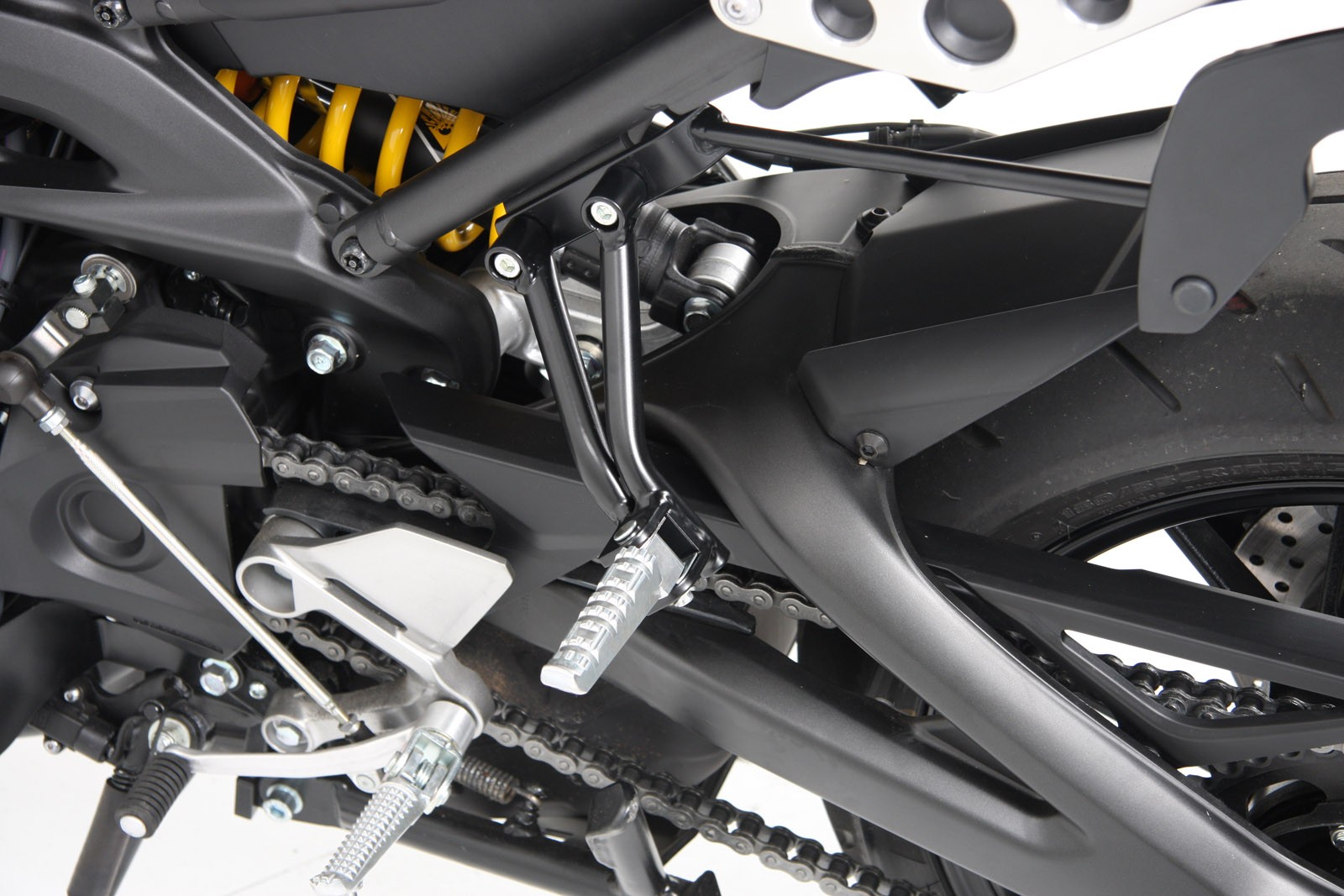 Kit de bajada del reposapiés del pasajero para XSR 900 (año 16-) Hepco & Becker