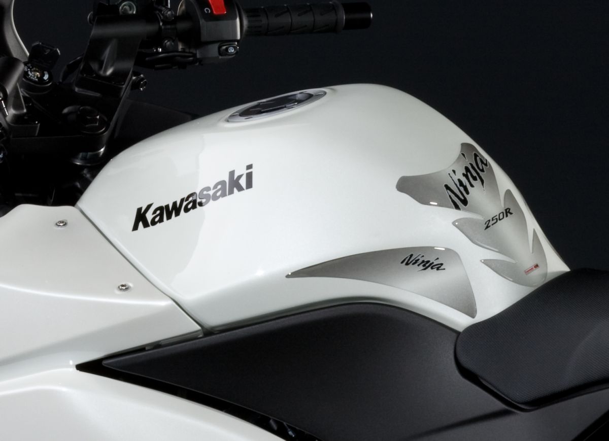 Almohadilla de depósito Ninja250R 2012 Original Kawasaki