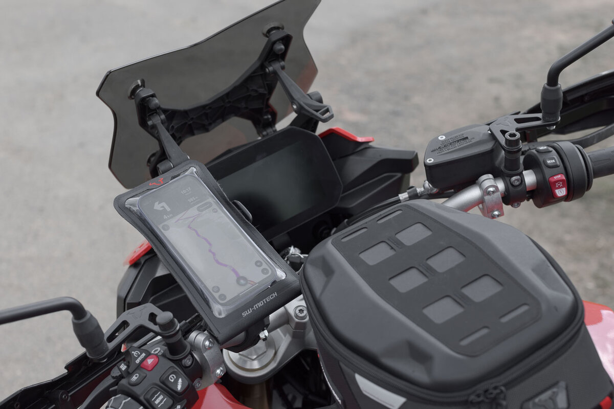 Kit de montaje Navi T-Lock con bolsa seca para smartphone para Aprilia RSV 4 Tuono 1100 (21-) - SW Motech-Copy