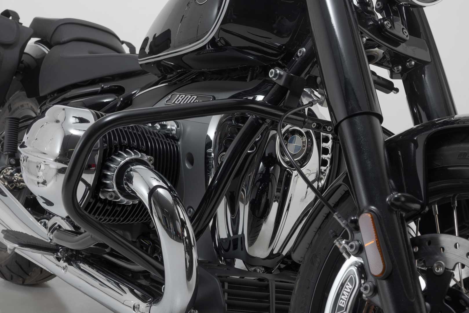Barra de choque para Aprilia Tuareg 660 (21-) SW Motech
