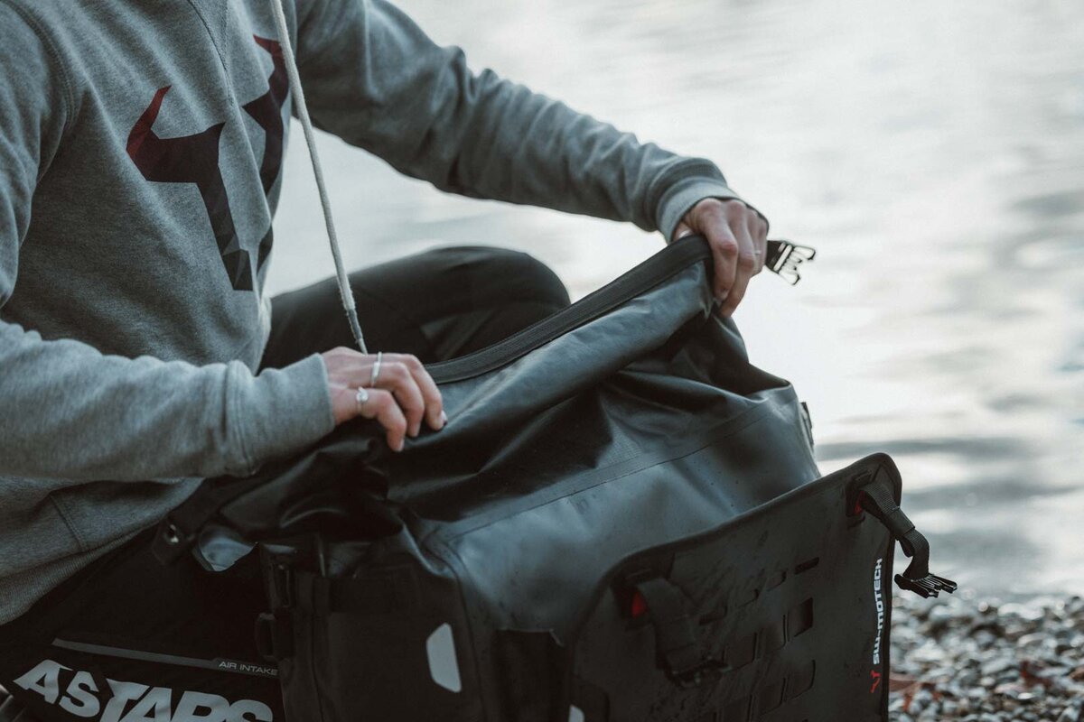 SW-Motech SysBag WP L con placa adaptadora derecha para Honda XL 750 Transalp (23-)