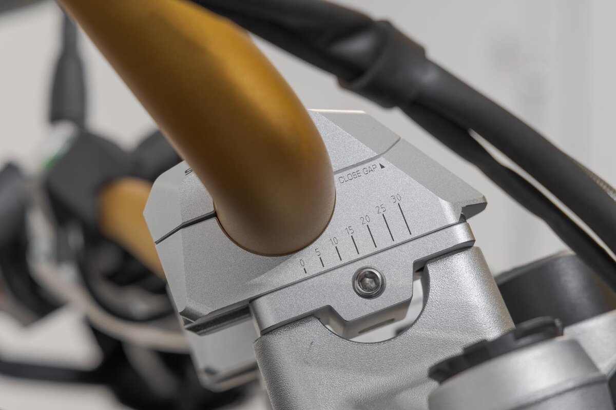 Barra de choque para Aprilia Tuareg 660 (21-) SW Motech