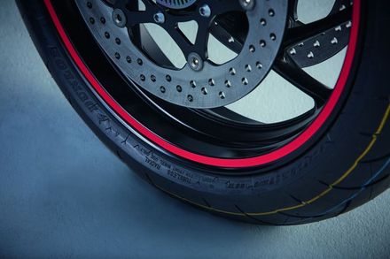 Decoración de llantas, rojo para Suzuki GSX-R1000 BJ. 2005 - 2006/ 2007-2008/ 2009-2011/ 2012-2016/ GSX-R750 BJ.
