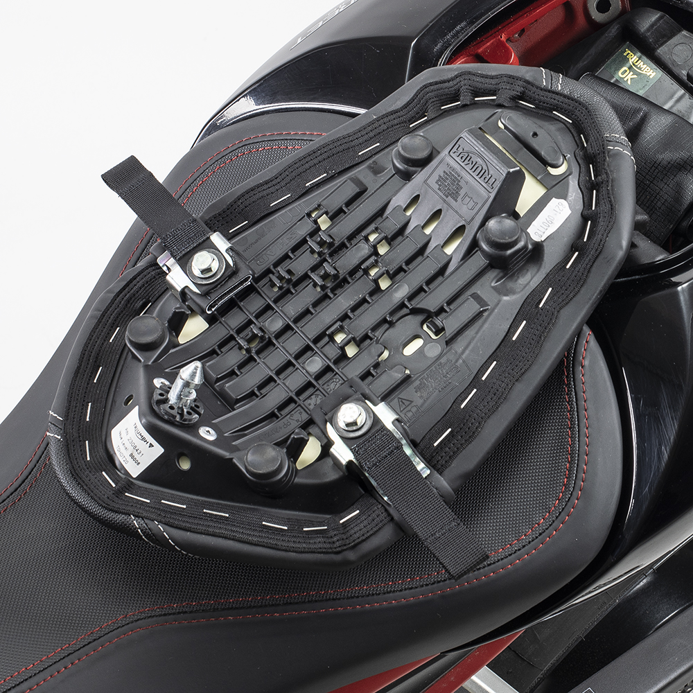 Kit de montaje Kriega US Drypack para Triumph Street Triple