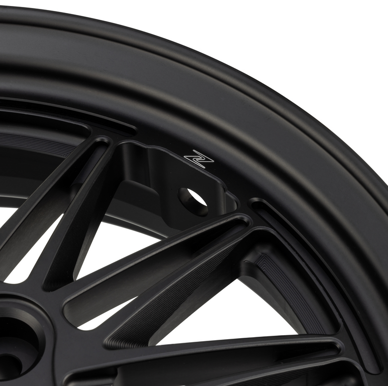 Llanta Comb 3 delantera/trasera 12" para Vespa GTS/GTS Super/GTV/GT/946 125-300ccm, negra