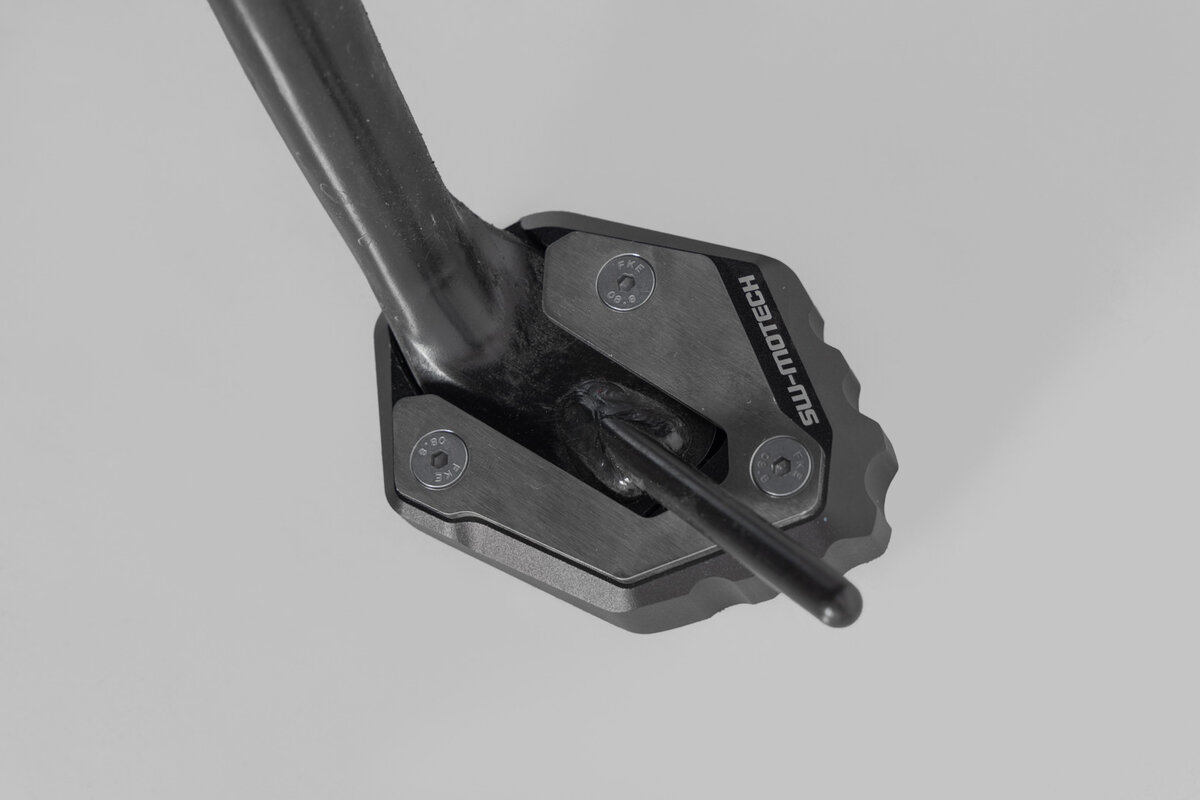 SW-Motech Extensión de pie de caballete lateral para Yamaha MT-09 (20-) / XSR900 (21-) - SW Motech