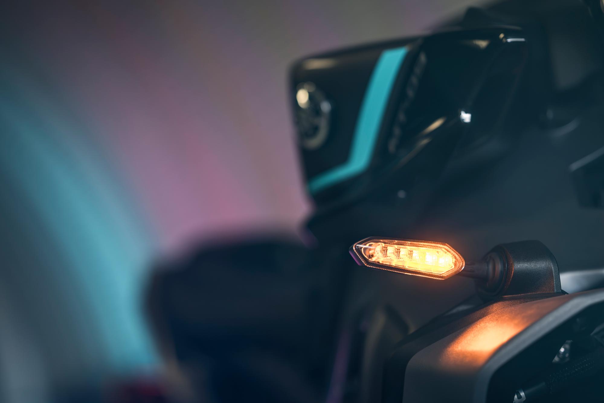 Conjunto indicador LED delantero Original Yamaha