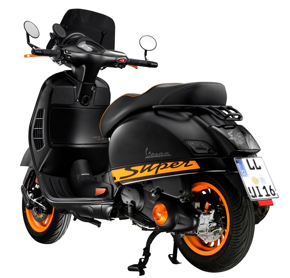 Piloto trasero MK II LED para Vespa GTS/GTS Super/GTV/GT 60 125-300cc (-'13), tintado