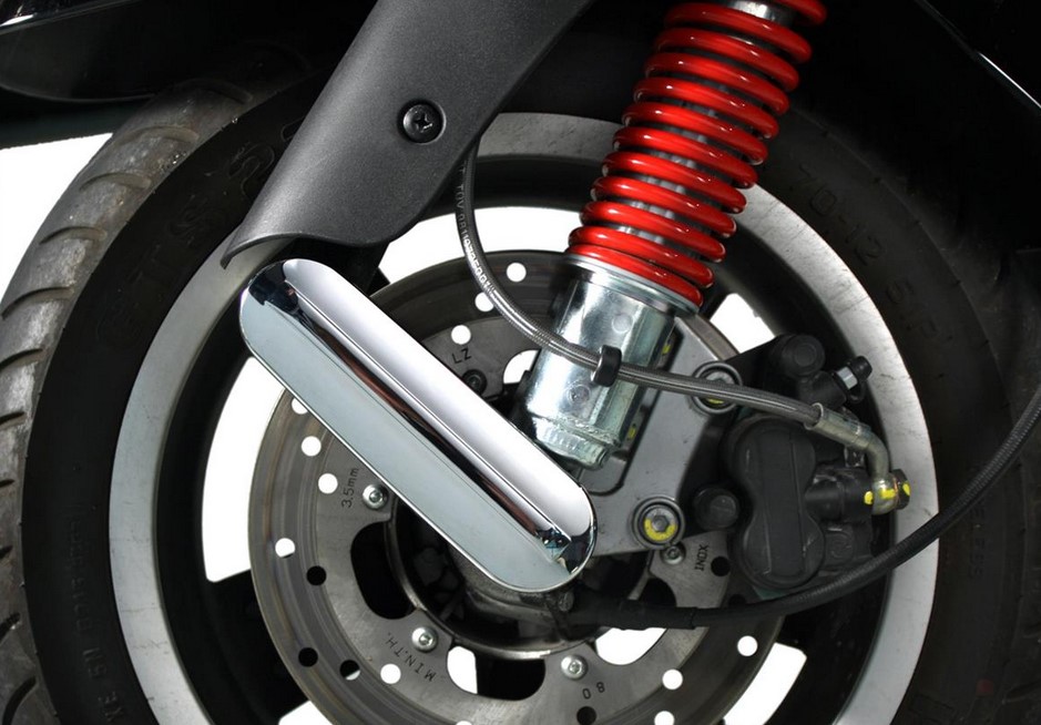 Tapa del basculante para Vespa, cromada