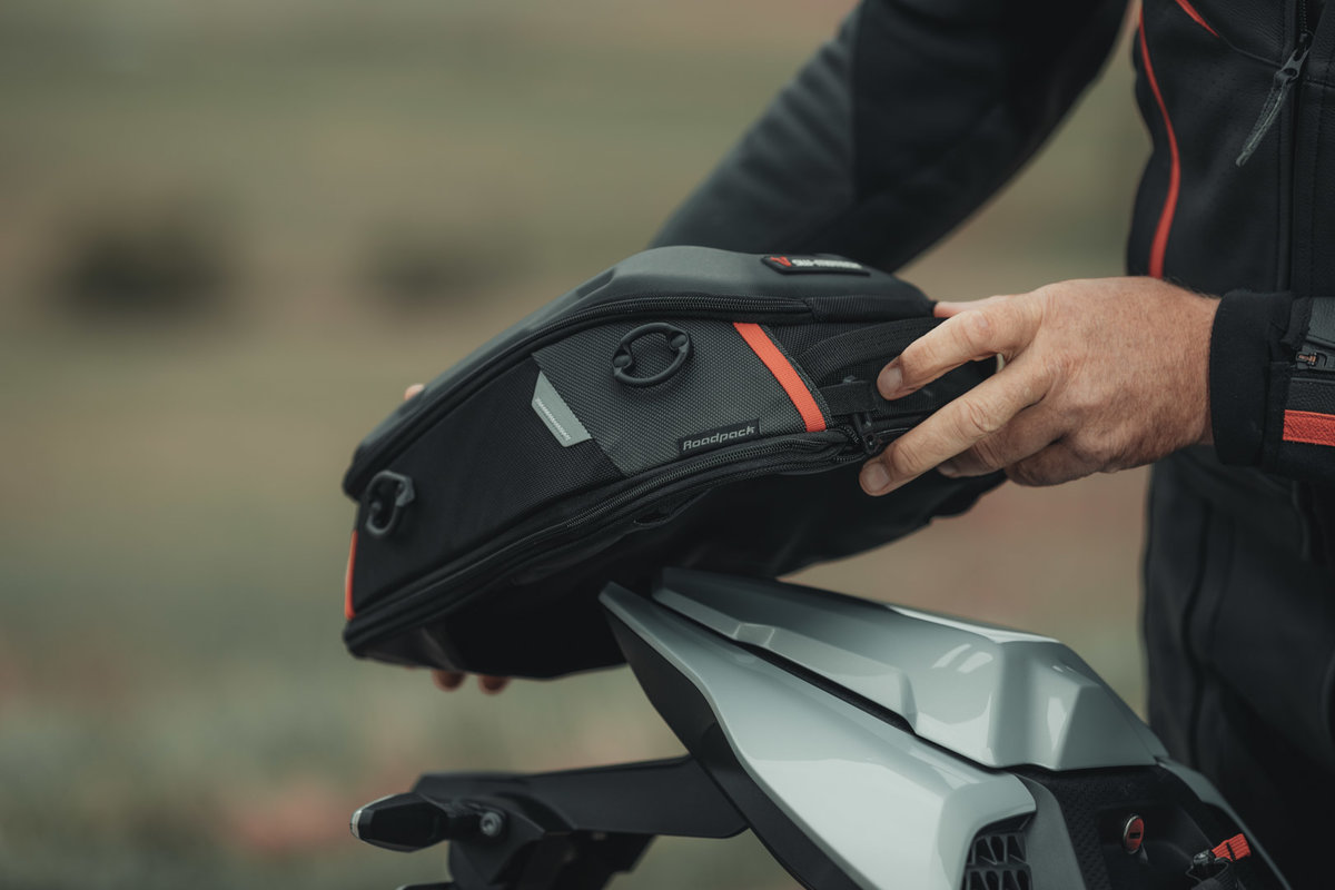Bolsa trasera PRO Roadpack Aprilia ETV 1200 Caponord (13-17)
