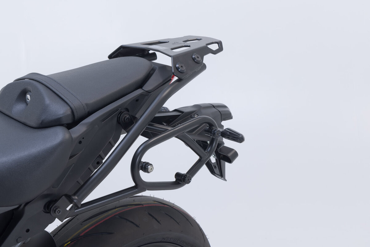 Soporte lateral SW-Motech SLC derecho para Yamaha MT-09 /SP (24-)