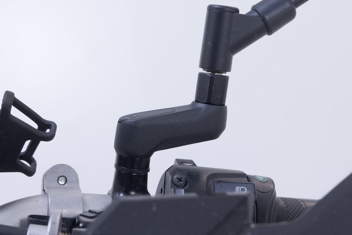 Extensión de espejo SW-Motech negra, montaje máx. 40 mm, para BMW G 310 GS /R
