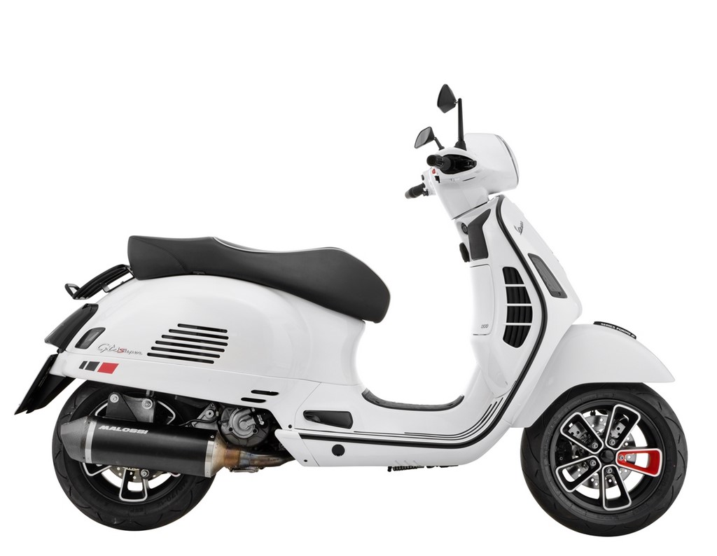 Faro trasero para Vespa GTS/GTS Super HPE 125/300 ('19-), negro brillante