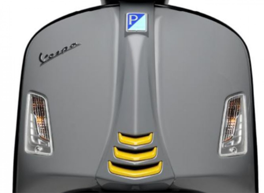 Kit de carenado "Black Kit" para Vespa GTS Super Tech HPE