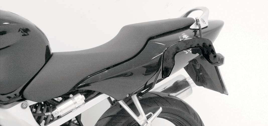 Soporte lateral C-Bow negro para Honda CBR 600 F (99-10) Hepco & Becker