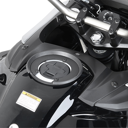 Anillo de montaje de bolsas de depósito Givi para Suzuki SV 650 (16-) / V-Strom (17-)