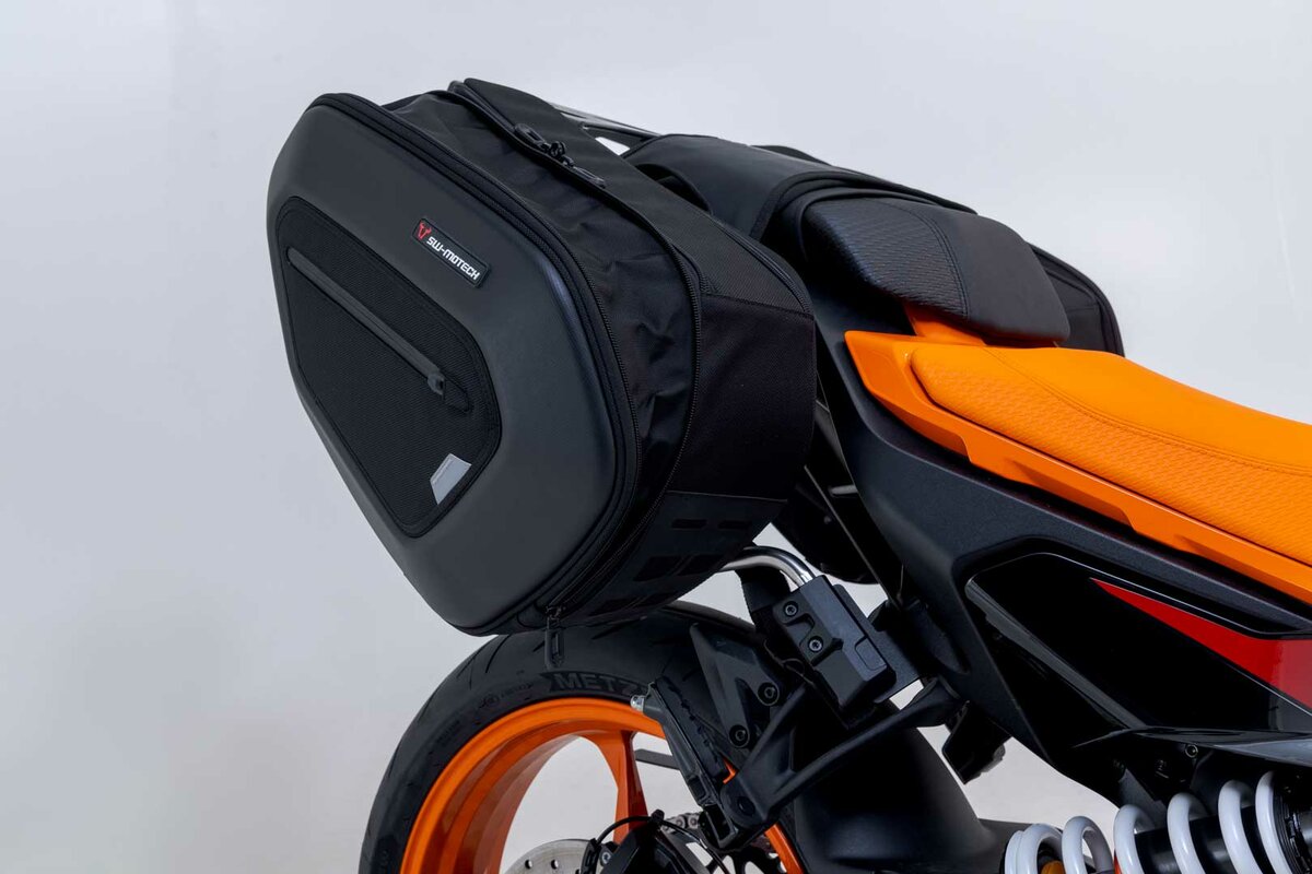 SW-Motech Juego de alforjas PRO BLAZE KTM 390 Duke (24-)