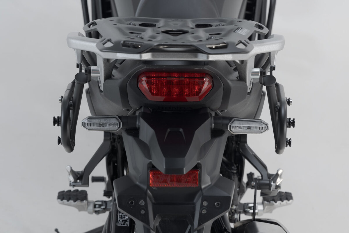 Soporte lateral SW-Motech SLC derecho para Honda XL750 Transalp
