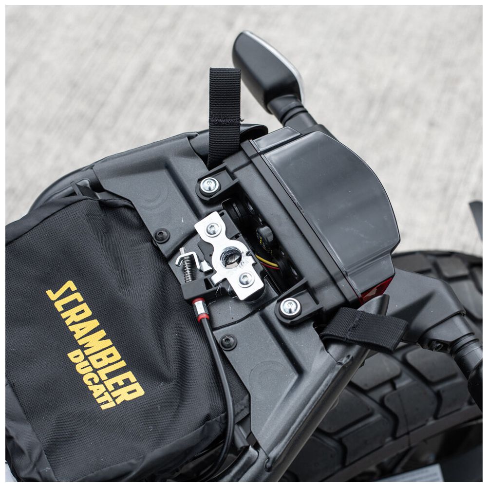 Kit de montaje Drypack Kriega US para Ducati Scrambler