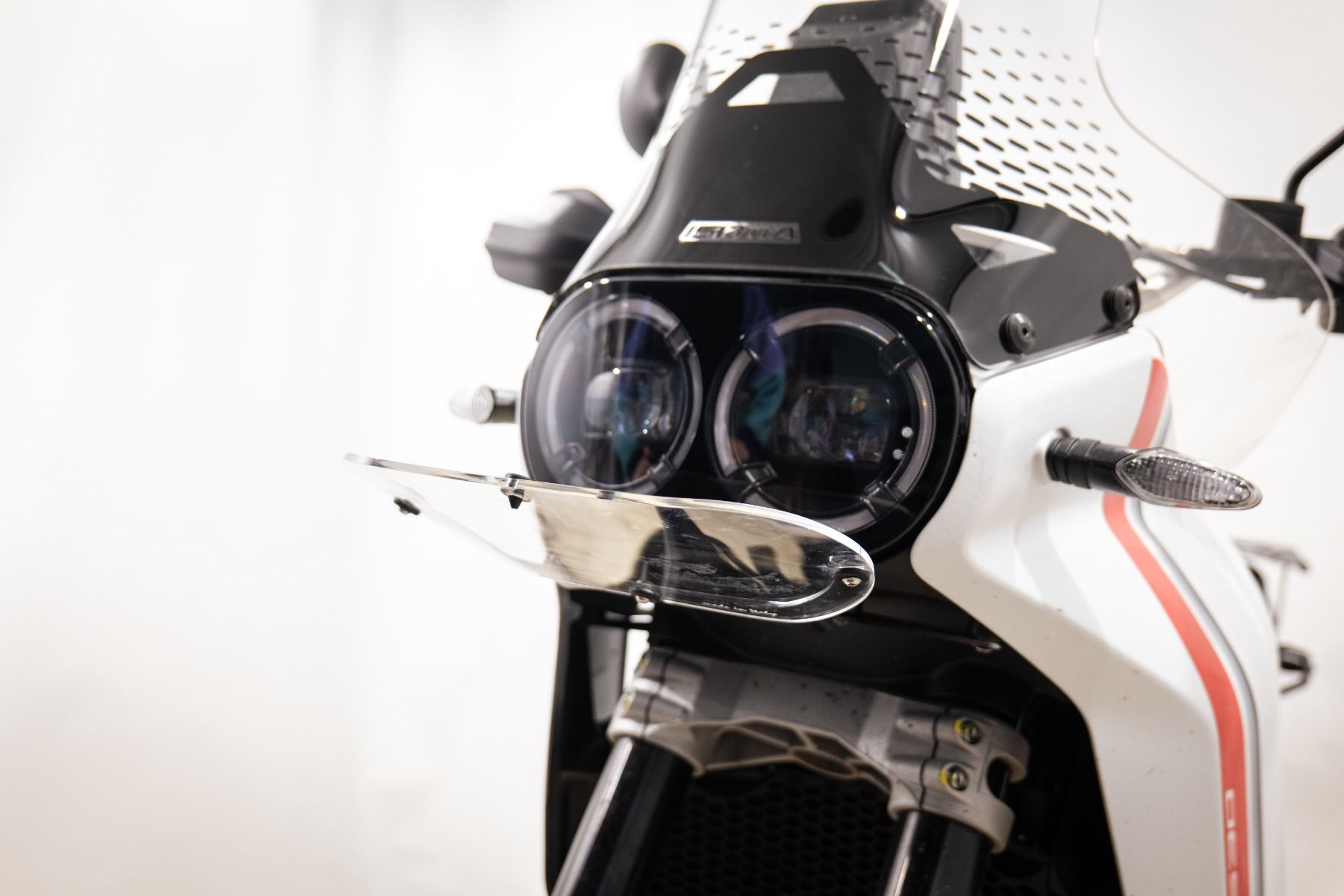Protector de faro de PMMA para Ducati DesertX