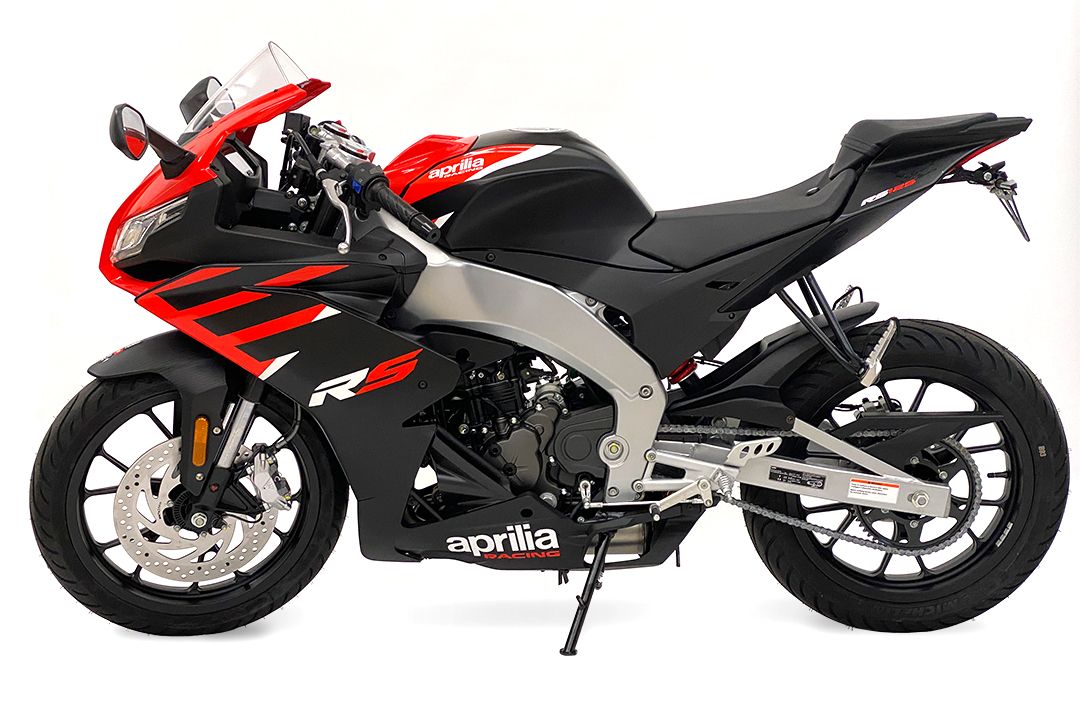 Soporte de matrícula para Aprilia RS125 y Tuono 125 (21-)