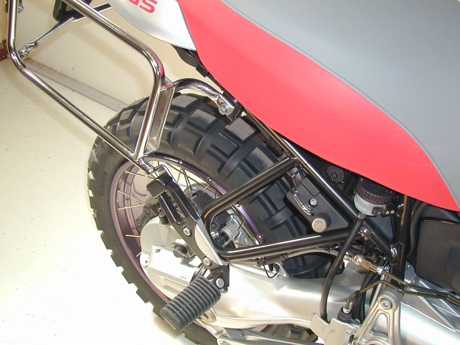 Portamaletas lateral fijo negro para BMW R 1150 GS (00-04) Hepco & Becker
