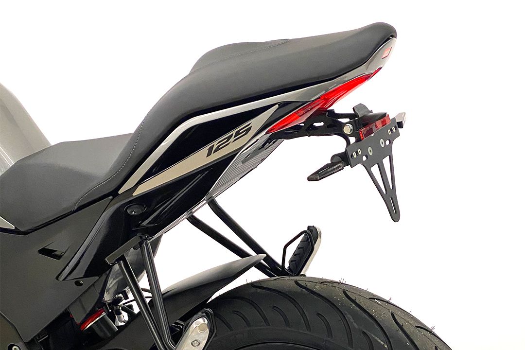Soporte de matrícula para Aprilia RS125 y Tuono 125 (21-)