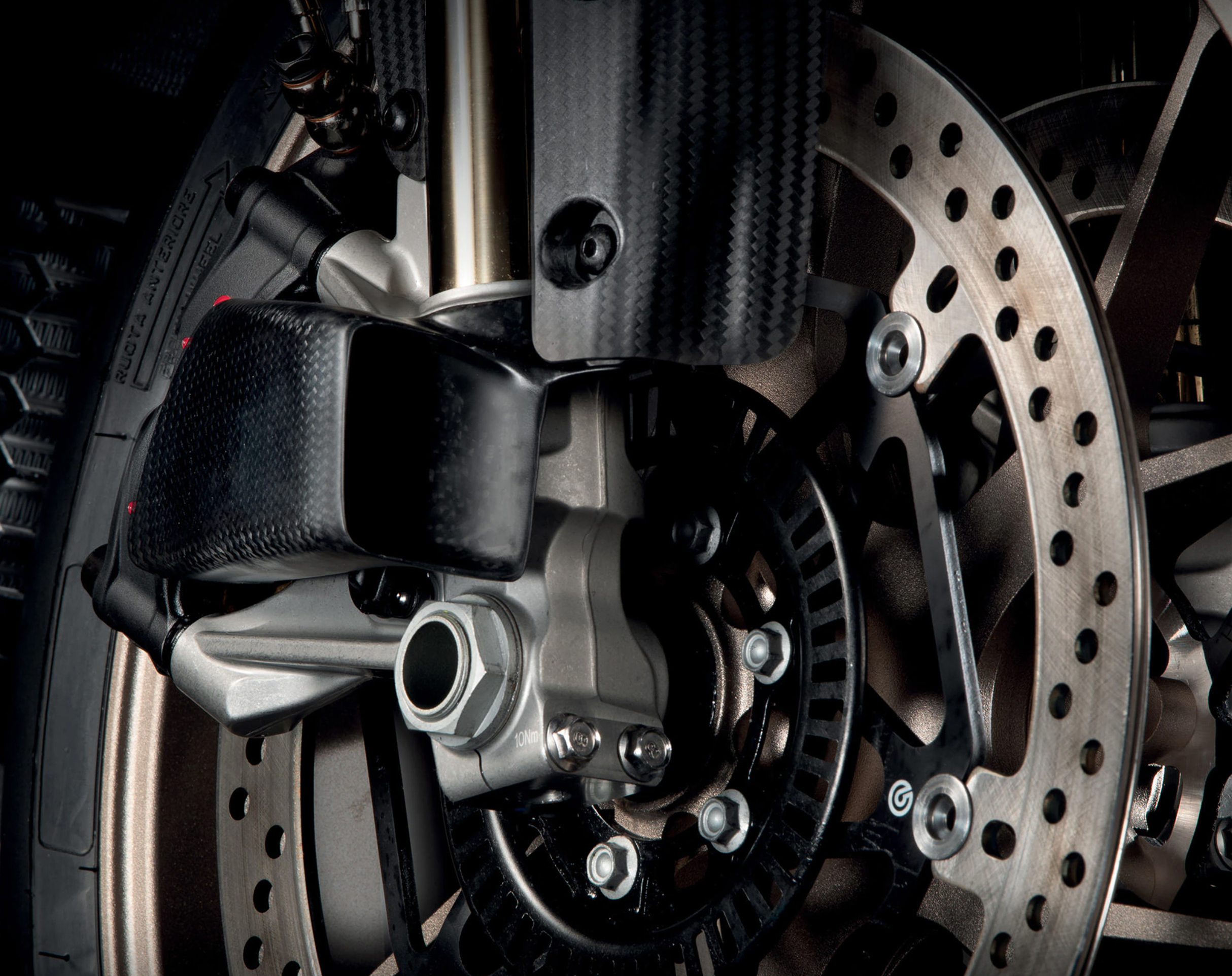 Deflector de aire freno carbono Aprilia RSV4 / Tuono 1000/1100