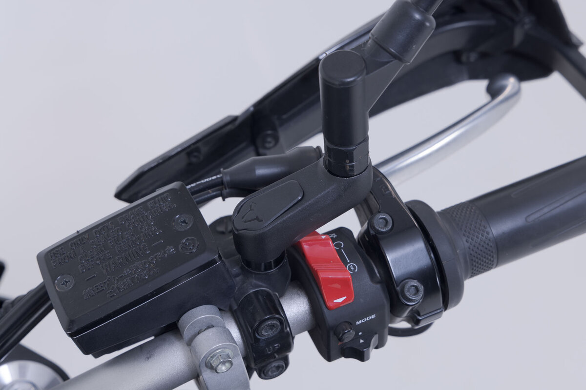 Extensión de espejo SW-Motech negra, montaje máx. 40 mm, para BMW G 310 GS /R