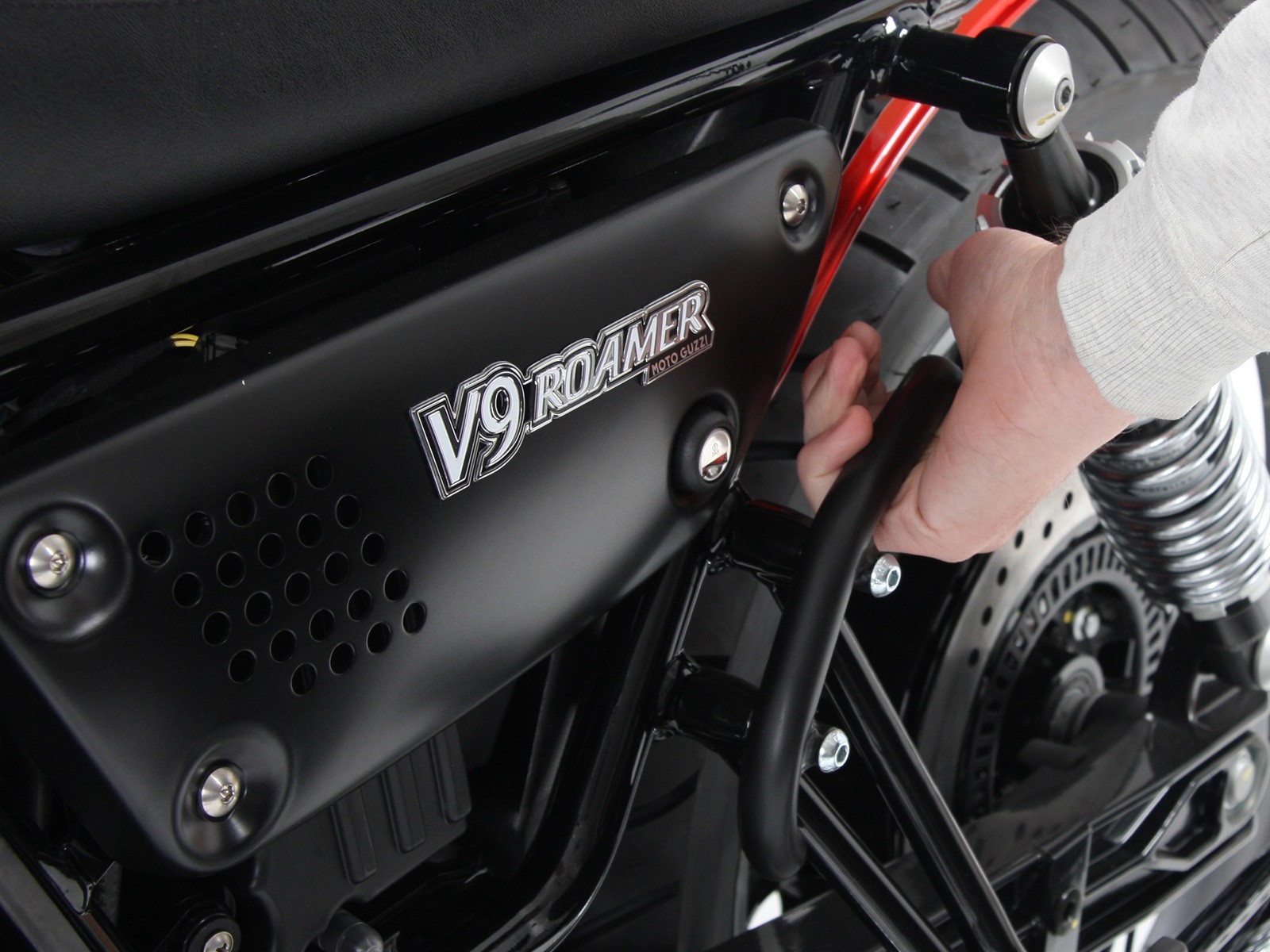 Gato para soporte principal para V 7 III piedra/ especial/ Aniversario/ Racer (Bj.17-)