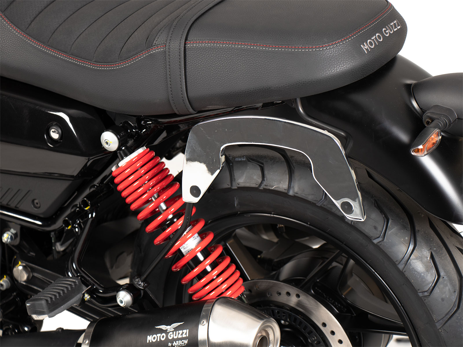 C-Bow soporte lateral cromado Moto Guzzi V7 Stone Special Edition (22-) Hepco & Becker