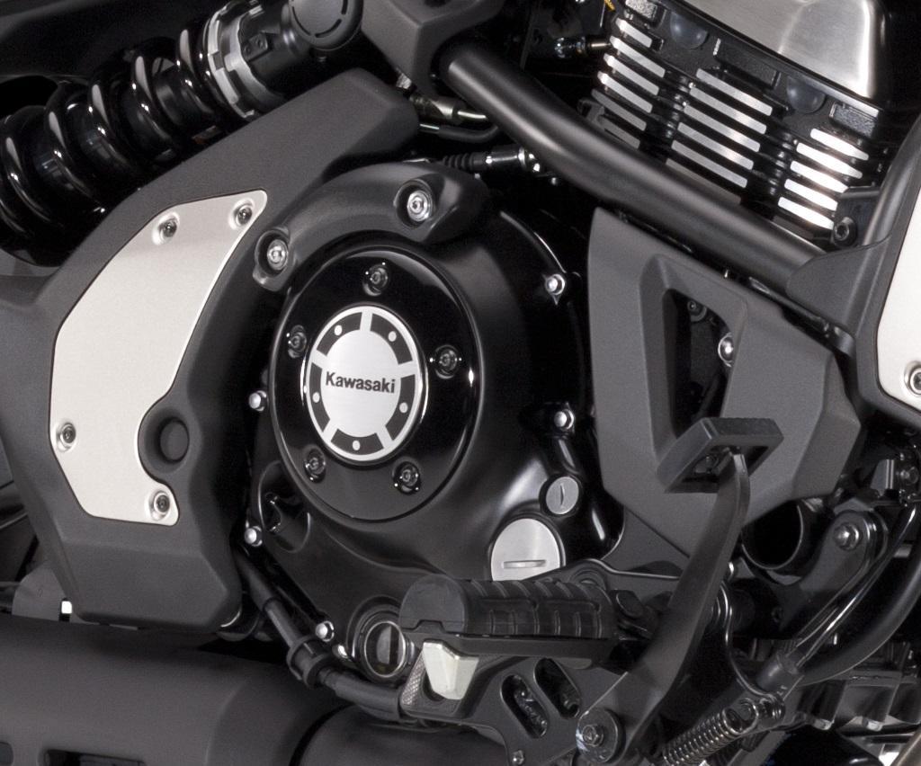 Embellecedor de tapa de embrague colores aluminio para Vulcan S (Bj.15-19) Original Kawasaki