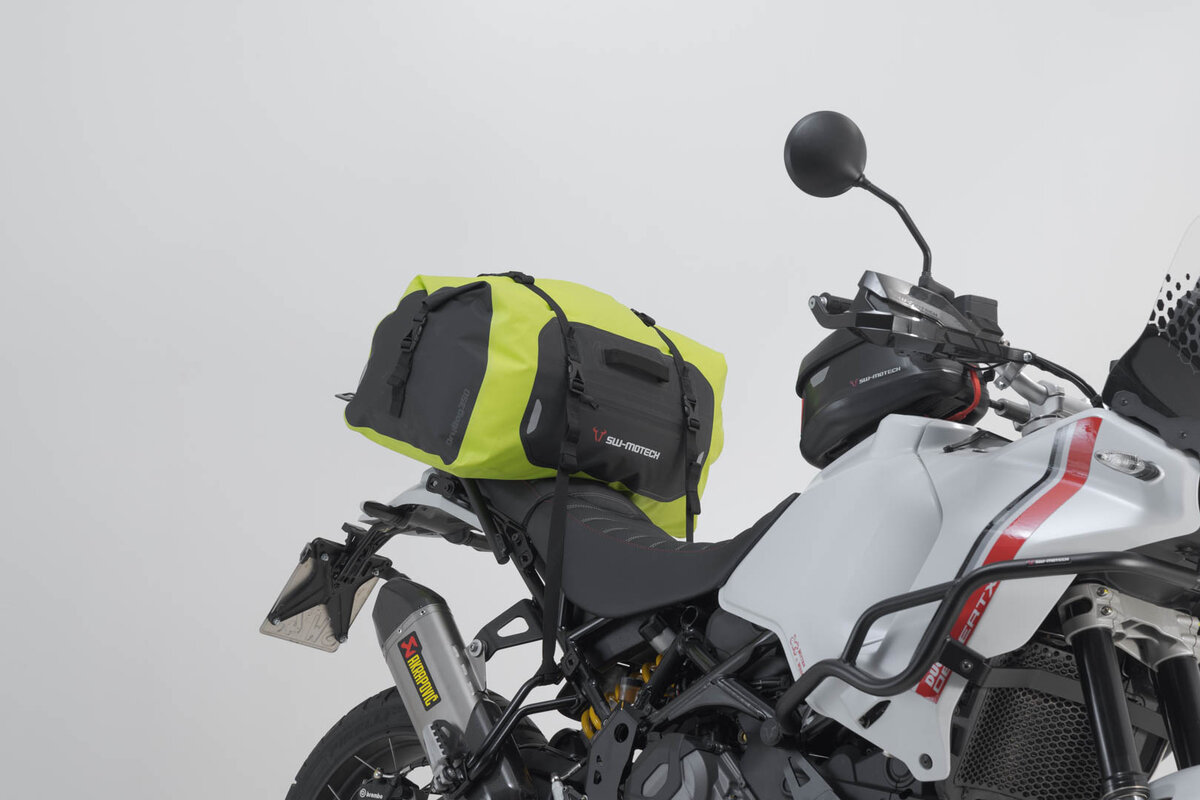 Bolsa trasera SW-Motech Drybag 350 señal amarillo/gris para Triumph Street Scrambler