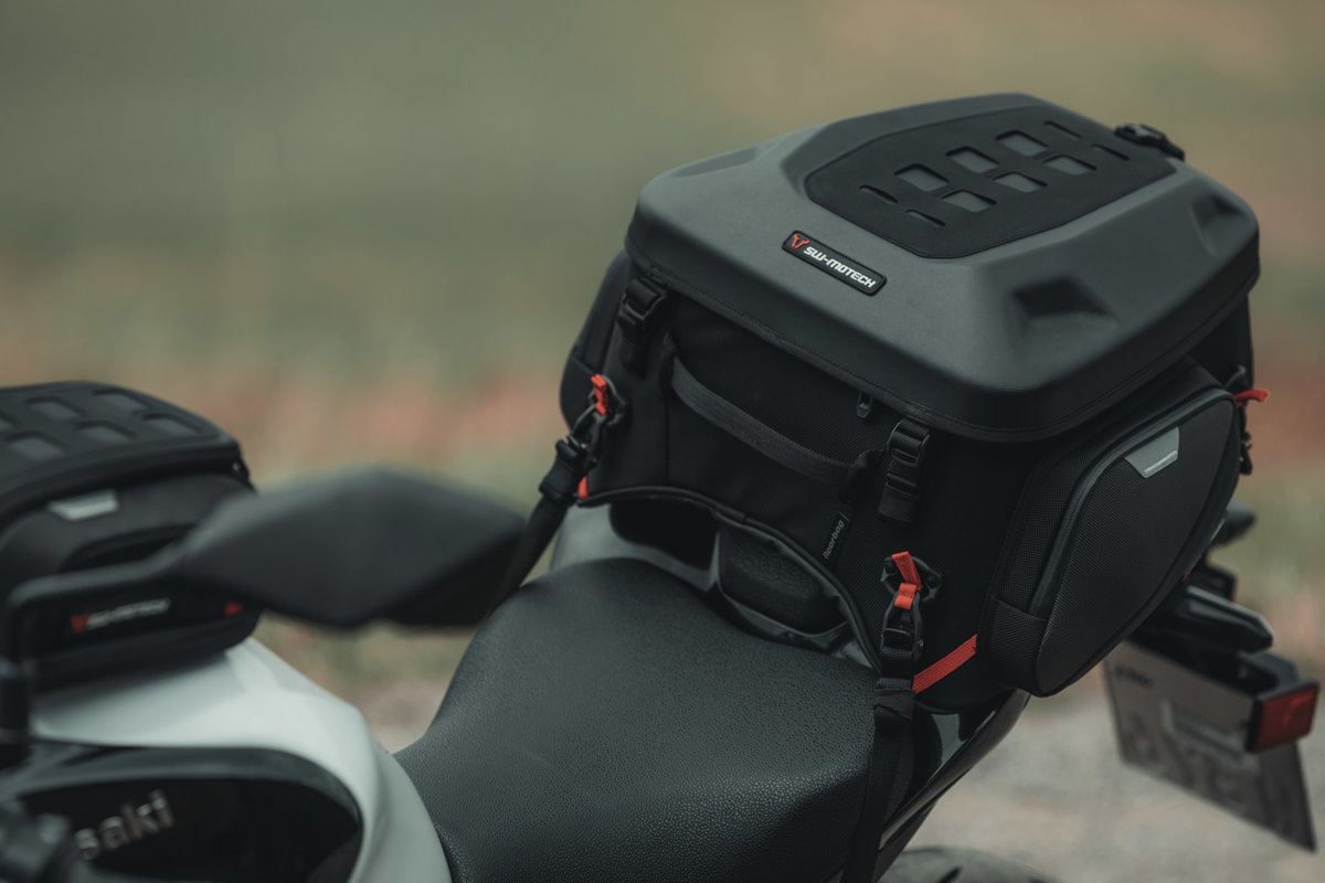 Bolsa trasera PRO Aprilia ETV 1200 Caponord (13-17)