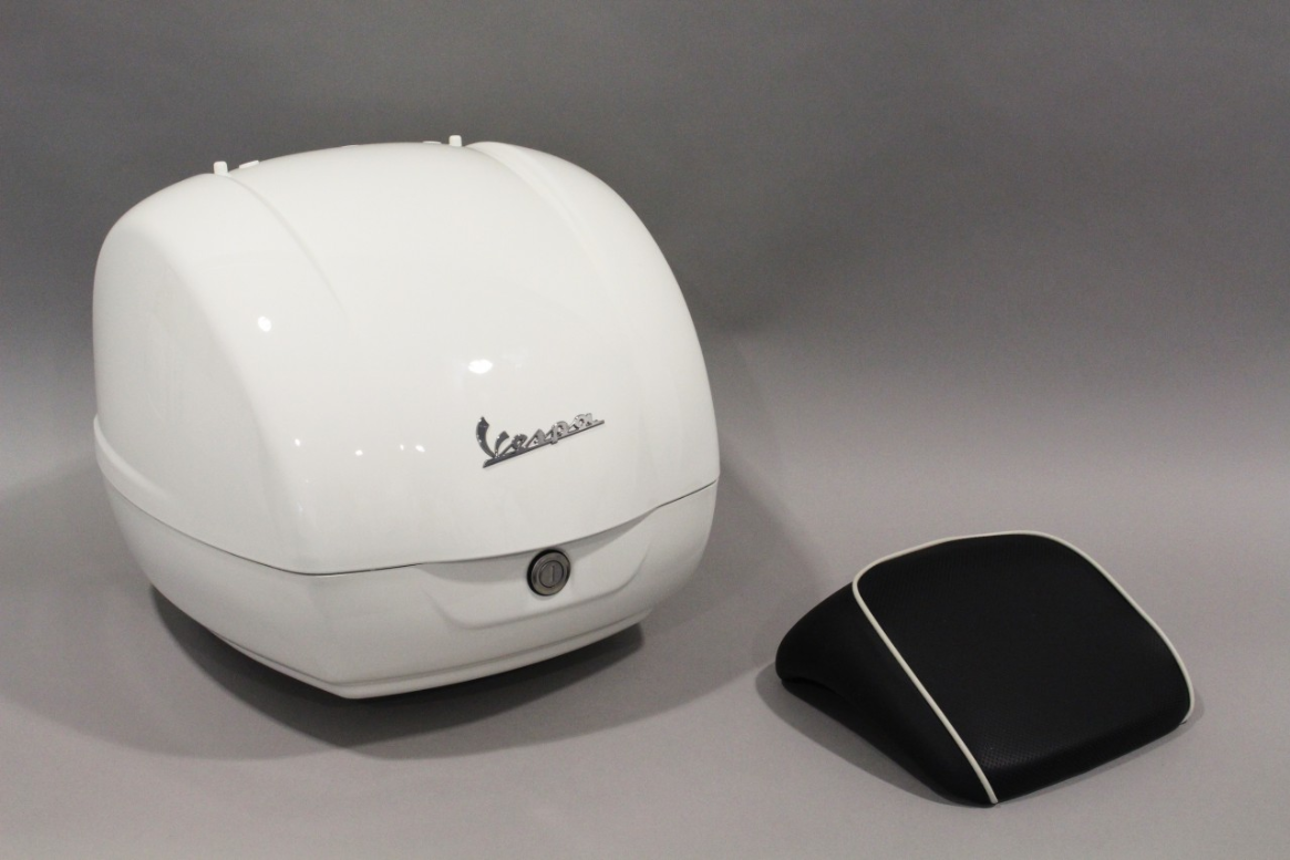 Topcase original para Vespa GTS - BR Blanco Montebianco Innocenza 544 36L Mi 19