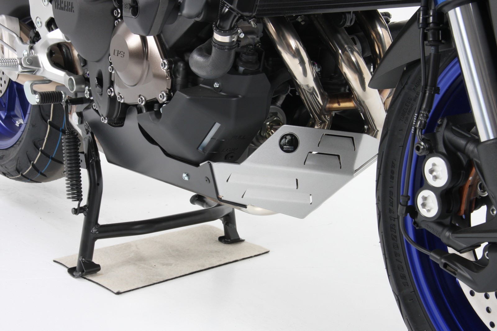 Alerón de proa negro plata para Yamaha Tracer 900 / GT (Bj.18-) Hepco & Becker