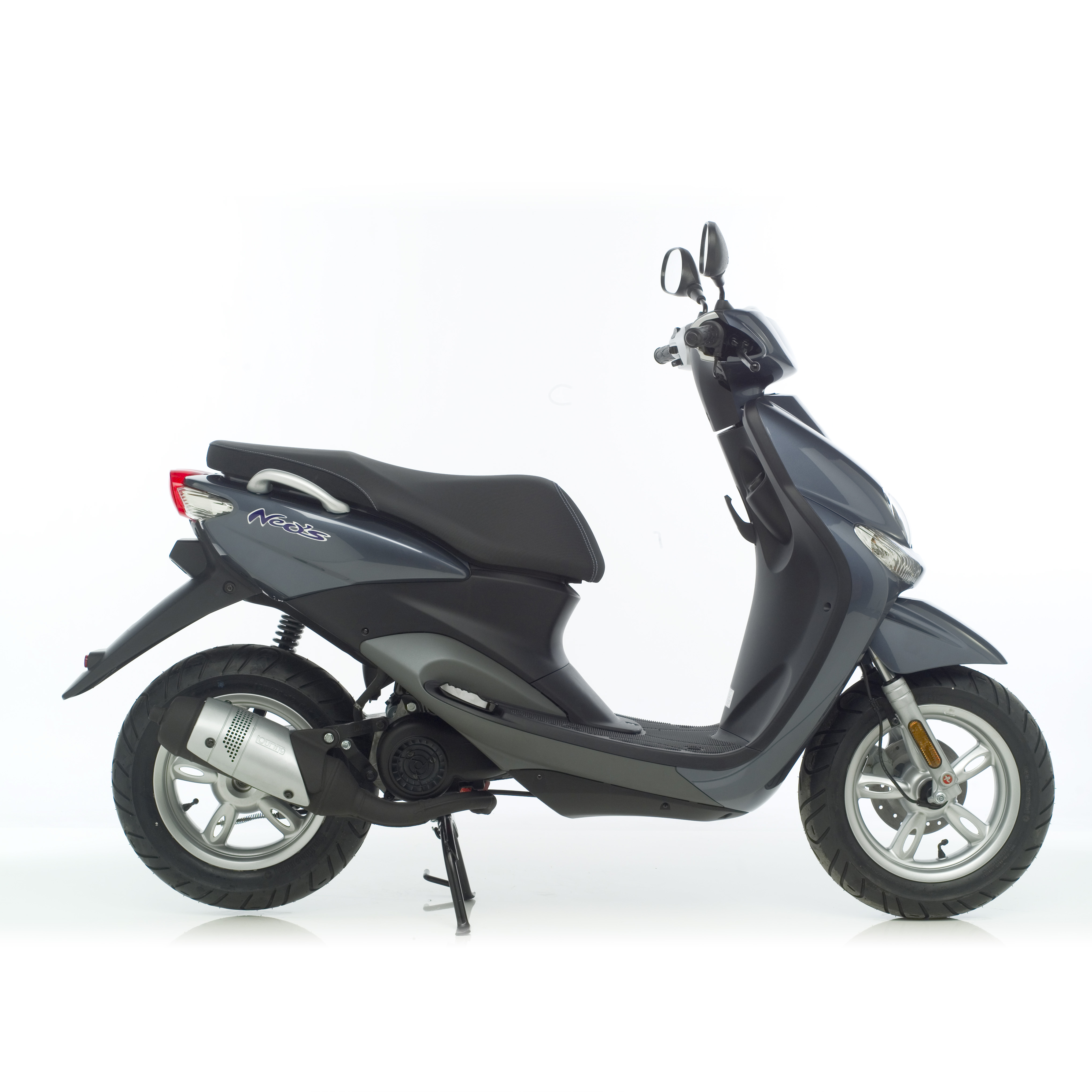 Sistema de escape LeoVince Touring, acero para Yamaha NEO'S 50 (Bj.02-12)