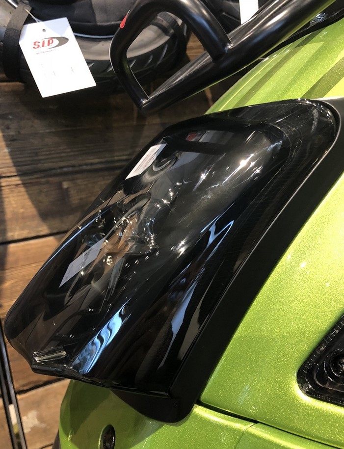 Conversión de faro trasero para Vespa GTS/GTS Super/GTV 125-300cc ('14-'18), negro mate